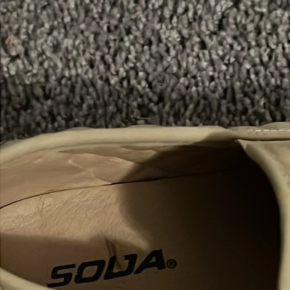 SODA slip on Shoes 7.5